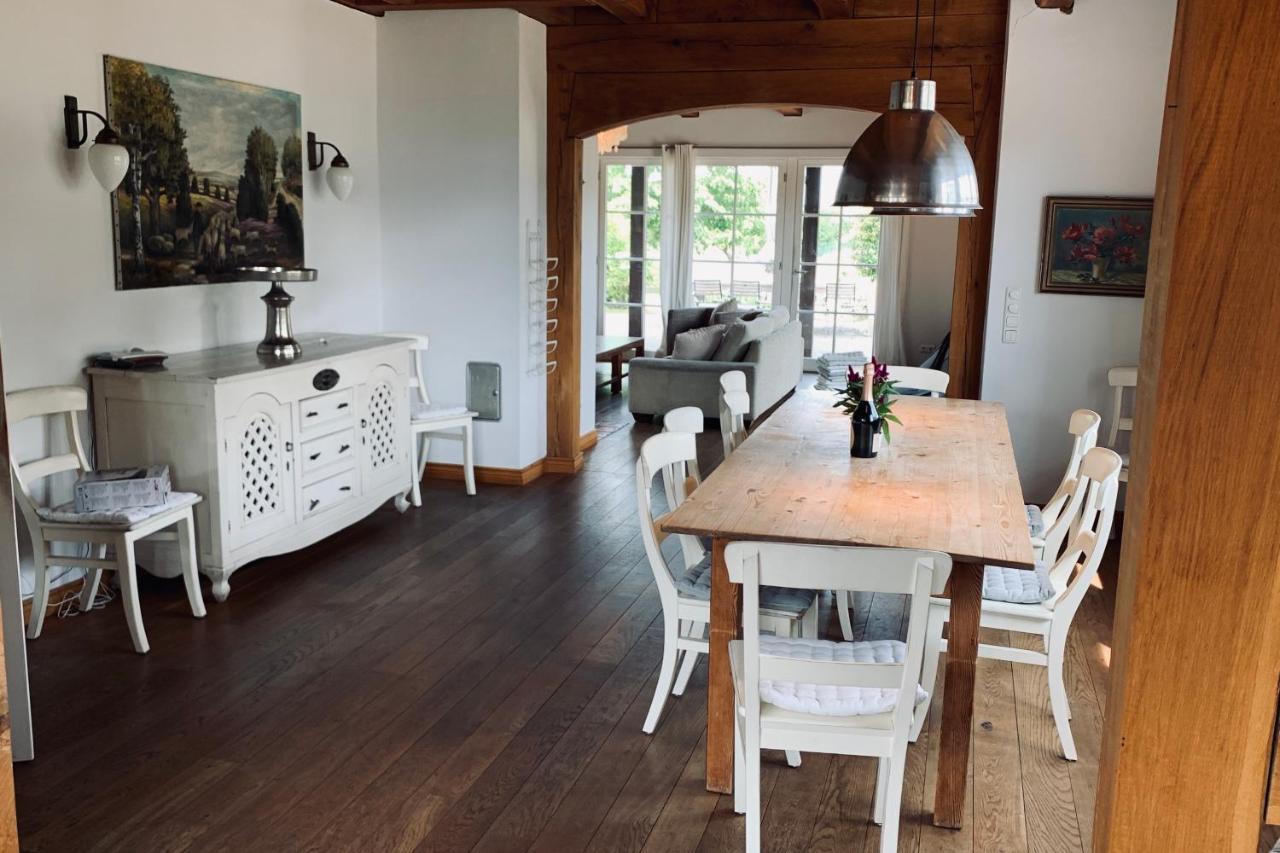 Landhaus Am Achterwasser Mit Bootssteg Grussow Dış mekan fotoğraf