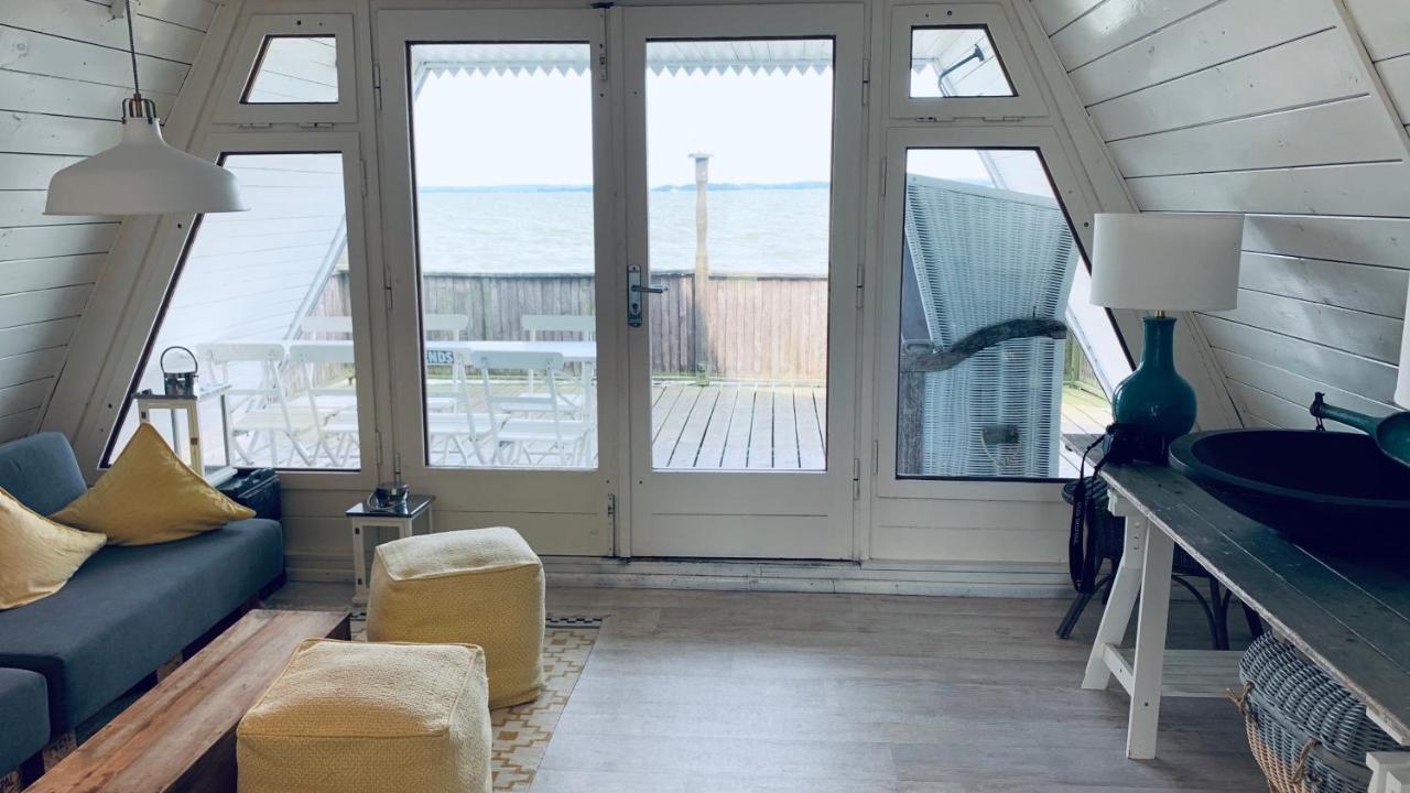 Landhaus Am Achterwasser Mit Bootssteg Grussow Dış mekan fotoğraf