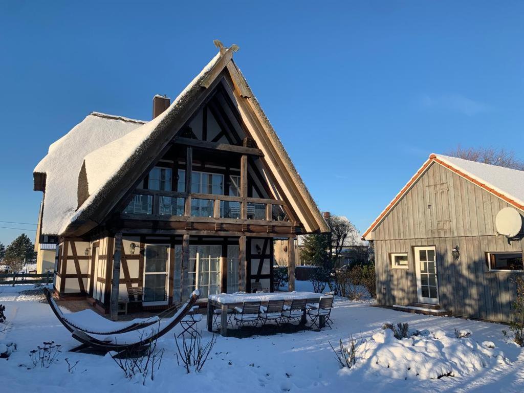 Landhaus Am Achterwasser Mit Bootssteg Grussow Dış mekan fotoğraf