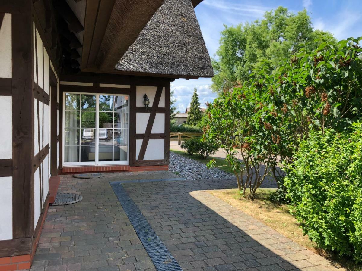 Landhaus Am Achterwasser Mit Bootssteg Grussow Dış mekan fotoğraf